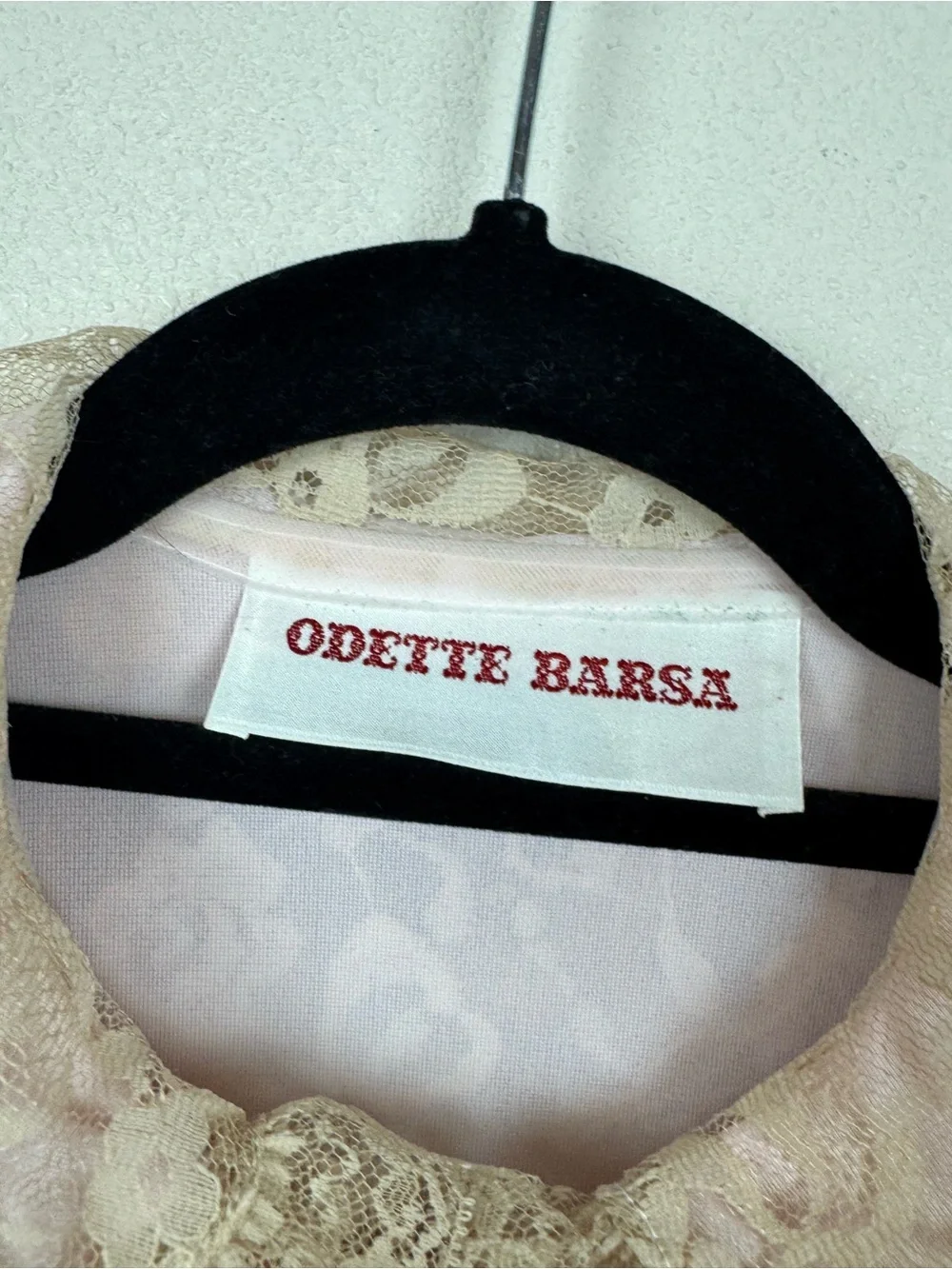 vintage Odette Barsa blush pink lace dressing gown